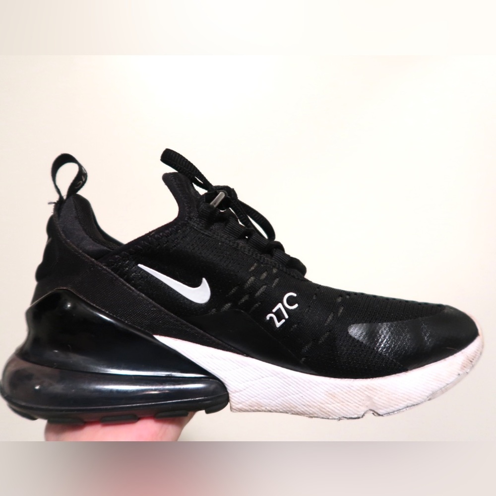 Nike Air 27C women size 5 great condition